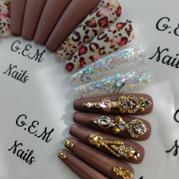 Press on nails (extra long coffin) - Picture 3 of 3